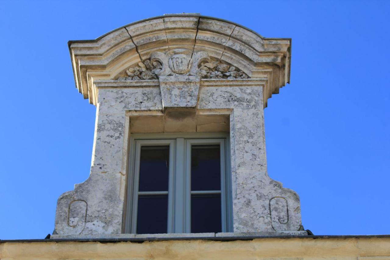 Bed and Breakfast La Galuche Angliers  Exterior foto